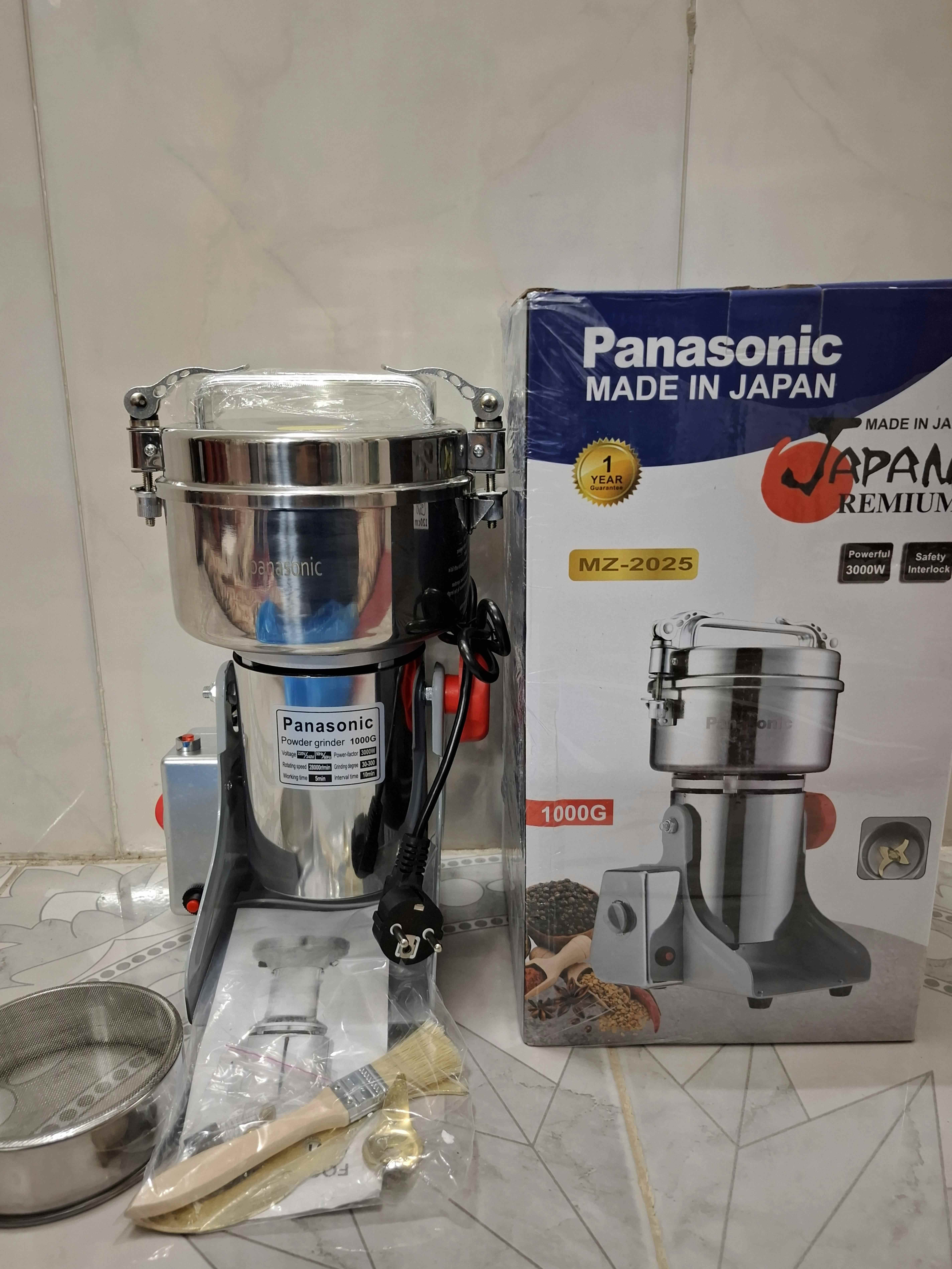 آسیاب صنعتی پاناسونیک 1کیلویی 1000گرم 3000وات اصلی 6 تیغه طلایی حکاکی بدنه آسیاب انواع ادویه جات سنگ و شیشه (پس کرایه)