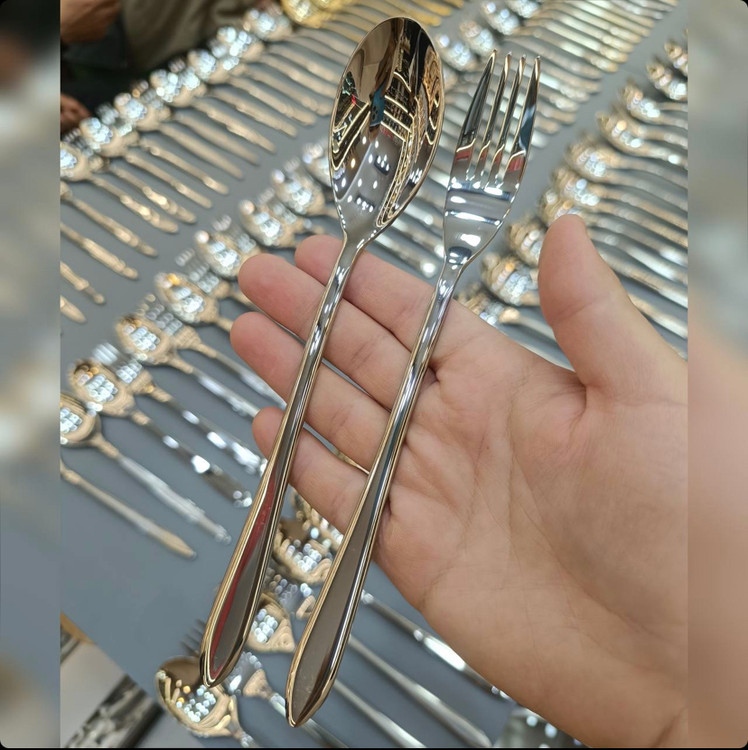 سرویس قاشق  چنگال یونیک نقره ای دهانه اروپایی 24 نفره  استیل نگیر اصلی حکاکی جرمنی استیل 18/10 120 پارچه
