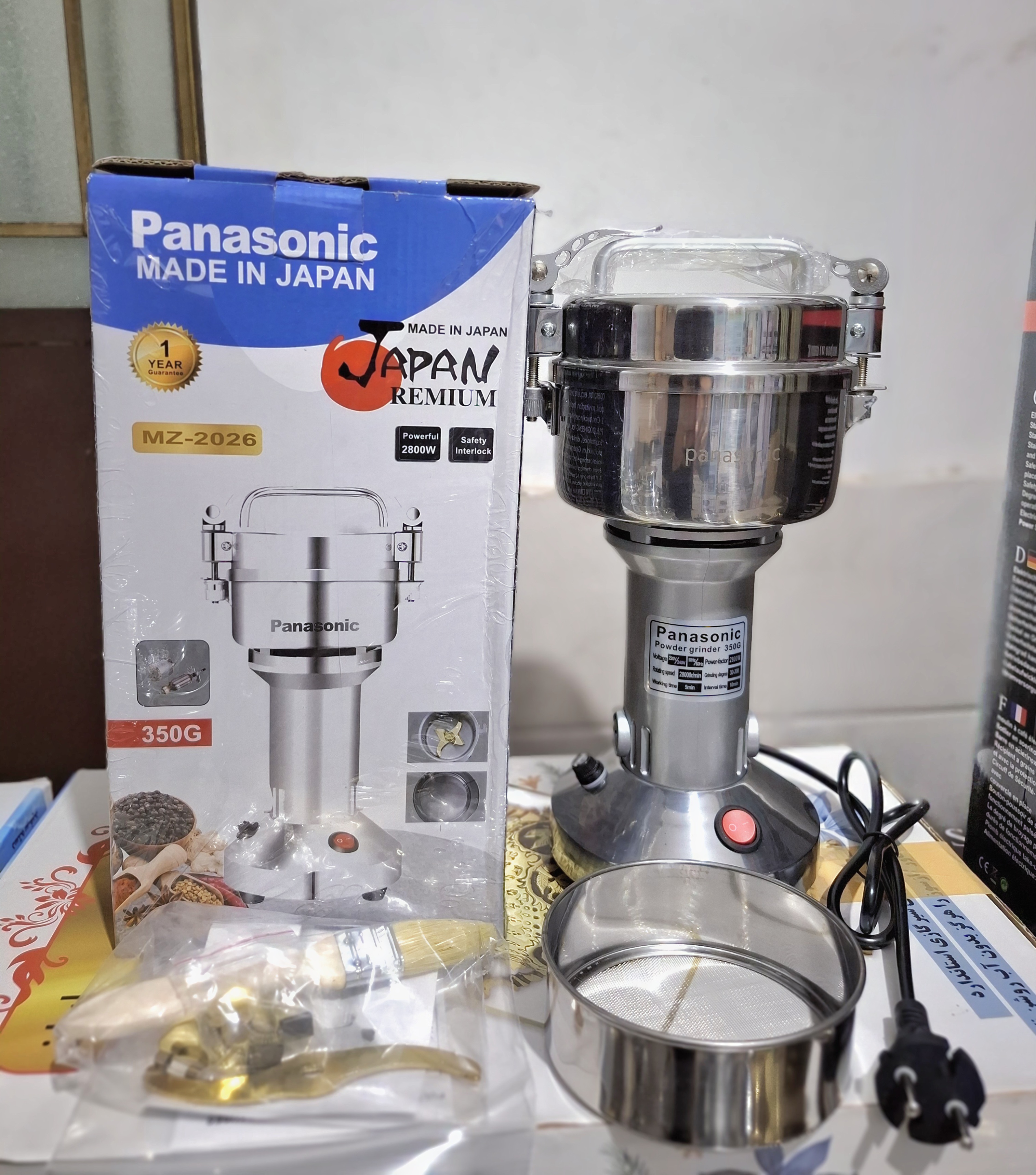 آسیاب صنعتی پاناسونیک 350 گرم 2800 وات 6 تیغه به همراه الک تیغه و ذغال یدک